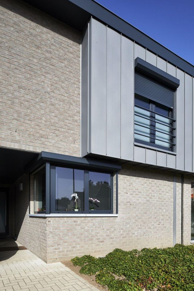 Rolluiken Voorzet 04 Lores