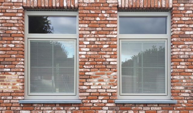 PVC ramen zijdegrijs RAL7044 jalouzie