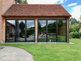 steellook_zwart_aluminium_terrasdeuren_1